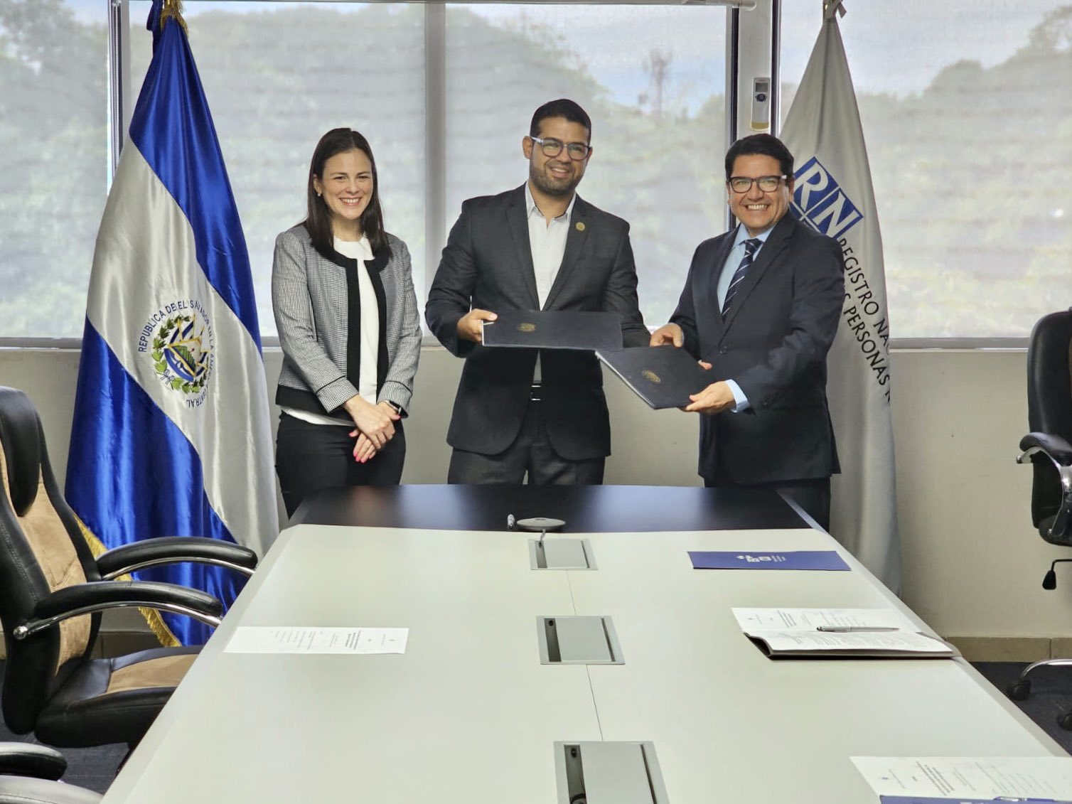31 julio/23- Acuerdo de Cooperación entre el Registro Nacional de las Personas Naturales de El Salvador y la Secretaría General de la Organización de los Estados Americanos(31 de julio de 2023)